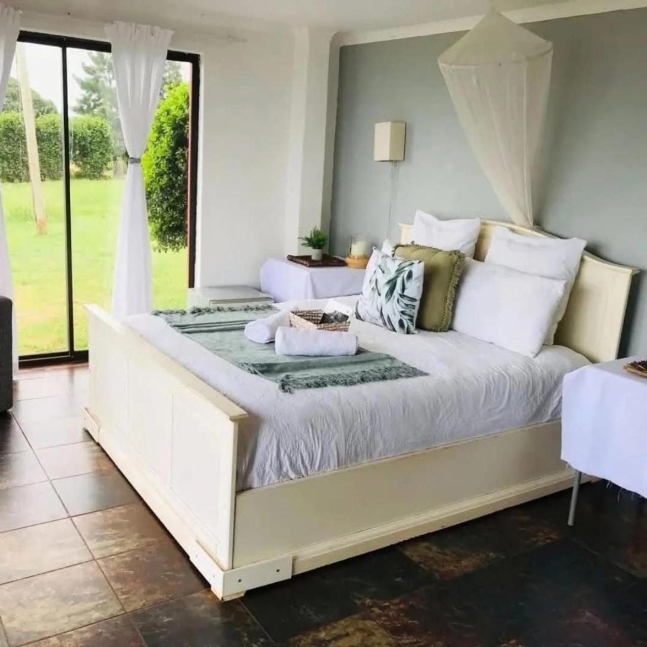 Buckswood Hilltops Siteki Экстерьер фото